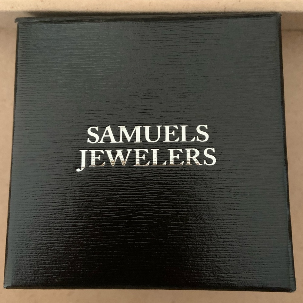 Tear Drop Diamond Necklace